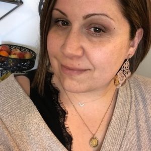 Meet your Posher, Andrea